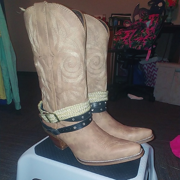 Durango Cowgirl Boots - Picture 1 of 8